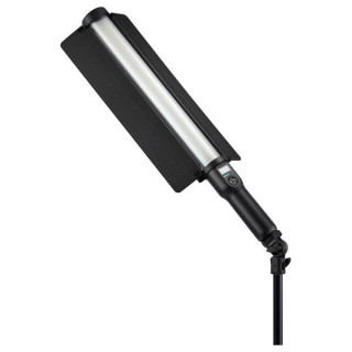 Светодиодная лампа Godox LC500R RGB Light Stick Godox LC500R RGB LED Light Stick