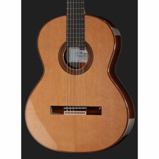 Amalio Burguet 1A Кедр с футляром Amalio Burguet 1A Cedar w/ Case