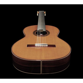 Amalio Burguet 1A Кедр с футляром Amalio Burguet 1A Cedar w/ Case