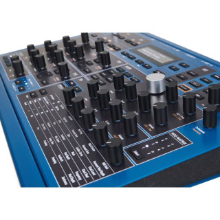 Синтезатор Waldorf Kyra SE Seablue Waldorf Kyra SE Seablue