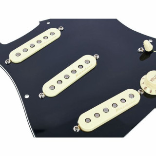 Крыло с предварительной проводкой ST PG Vint.N. SSS BK Fender Pre-Wired ST PG Vint.N. SSS BK