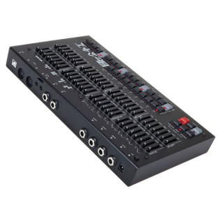 Взрывные удары скрученных электронов Twisted Electrons BlastBeats