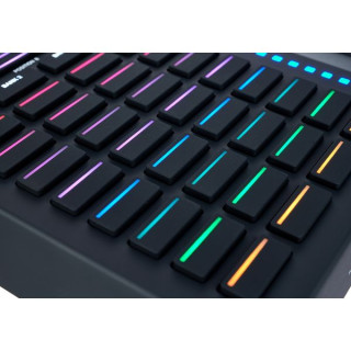 Управление звуковым переключателем Один SoundSwitch Control One