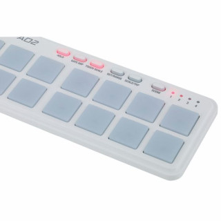 Миди-контроллер Korg nanoPAD 2 white Korg nanoPAD 2 white