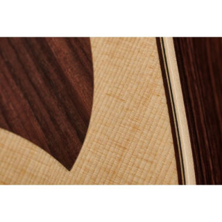 Taylor GT811 Grand Theater