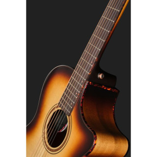 Breedlove Artista Pro Concerto BA CE W/C Breedlove Artista Pro Concerto BA CE W/C