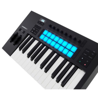 Novation Launchkey 25 MK4 Novation Launchkey 25 MK4