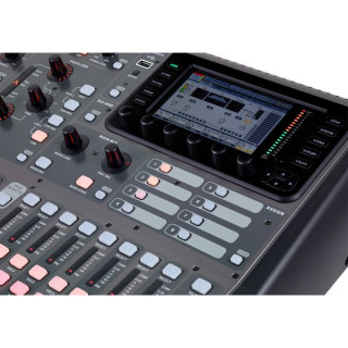 Производитель Behringer X32 Набор №531596 Behringer X32 Producer Bundle №531596