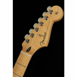 Серия Fender Player Strat MN Capri Fender Player Series Strat MN Capri