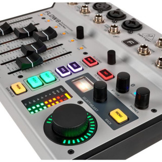 Поток Behringer 8 Набор №565949 Behringer Flow 8 Bundle №565949