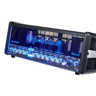 Hughes & Kettner GrandMeister Deluxe 40 240В/UK Набор №617145 Hughes & Kettner GrandMeister Deluxe 40 240V/UK Bundle №617145