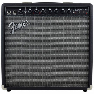 Чемпион Fender 40 Fender Champion 40