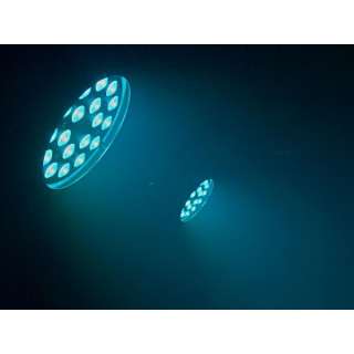 Eurolite LED Z-PAR 18x8W QCL Zoom Eurolite LED Z-PAR 18x8W QCL Zoom