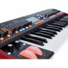 Behringer DeepMind 6 Behringer DeepMind 6