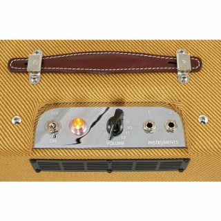 Пользовательский чемпион Fender 57 Fender 57 Custom Champ