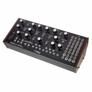 Мать Муга-32 Moog Mother-32