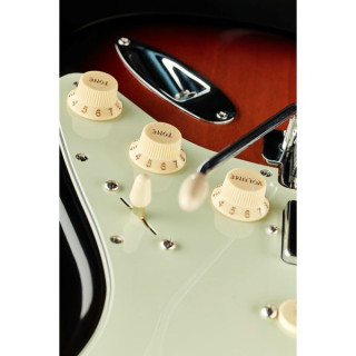 Fender Player Plus Strat HSS MN 3CSB Fender Player Plus Strat HSS MN 3CSB