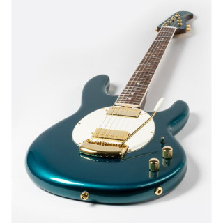 Музыкальный человек Стингрей II Кори Вонг Делюкс Music Man Stingray II Cory Wong Deluxe