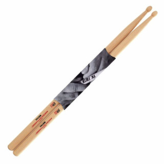 Барабанные палочки Vic Firth CM American Classic Hickory -W Vic Firth CM American Classic Hickory -W