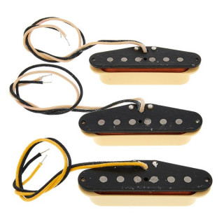 Крыло оригинальное 57/62 Strat Set RWRP Fender Original 57/62 Strat Set RWRP