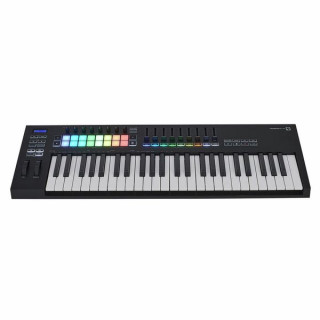 Миди-клавиатура Novation Launchkey 49 MK3 Novation Launchkey 49 MK3