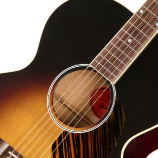 Gibson J-185 Century 12-Fret VS Gibson J-185 Century 12-Fret VS