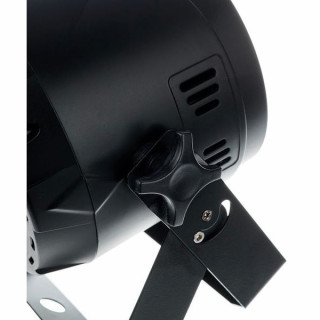 Прожектор Fun Generation LED Pot 12x1W QCL RGB WW 40° Fun Generation LED Pot 12x1W QCL RGB WW 40°