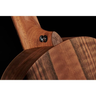 Ширан от Лоудена = Издание-W Sheeran by Lowden = Edition-W