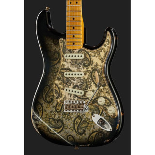 Крыло 68 Strat Relic черное с рисунком Пейсли Fender 68 Strat Relic Black Paisley