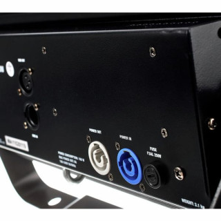 Световой прибор Cameo  Thunder Wash 600 RGBW Cameo  Thunder Wash 600 RGBW