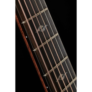 Электроакустическая гитара Taylor GT811E Grand Theater Taylor GT811E Grand Theater