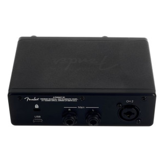 Фендер Студио Квантум LT 2 Fender Studio Quantum LT 2