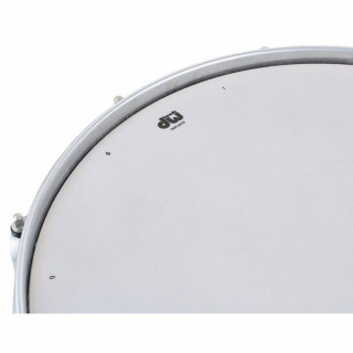 DW 14"x6,5" Ловушка из вишни/красного дерева DW 14"x6,5" Cherry/Mahogany Snare