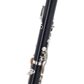 Кларнет F.A. Uebel 611 C-Clarinet