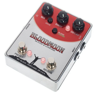 Педаль эффектов Mr. Black Pedals Bloodmoon Blood & Chrome Mr. Black Pedals Bloodmoon Blood & Chrome