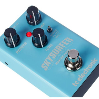 Педаль эффектов tc electronic Skysurfer Mini Reverb tc electronic Skysurfer Mini Reverb