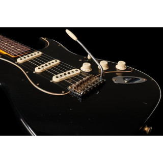 Реликвия Fender Postmodern Strat RW ABLK Fender Postmodern Strat RW ABLK Relic