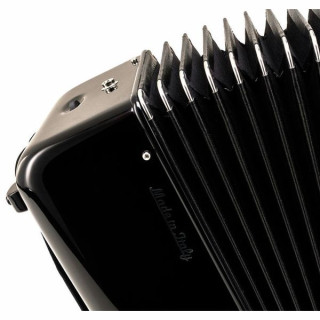 Скандальный воздух - это Мюзетт Scandalli Air I S Musette