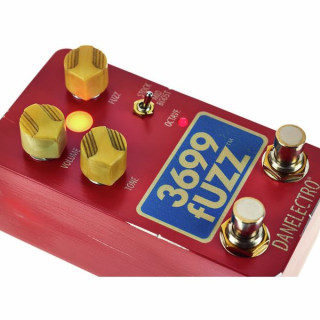 Danelectro 3699 Пух Danelectro 3699 Fuzz