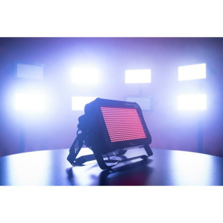 Многофункциональный прожектор Stairville Wild Wash Pro 648 LED RGB Stairville Wild Wash Pro 648 LED RGB