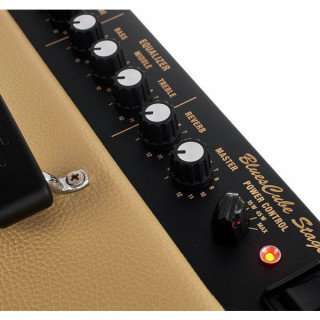 Сцена Roland Blues Cube Stage Roland Blues Cube Stage