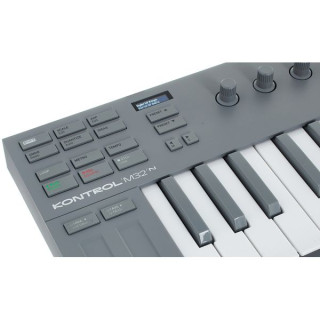 Native Instruments Komplete Kontrol M32 LTD 70-е Native Instruments Komplete Kontrol M32 LTD 70th