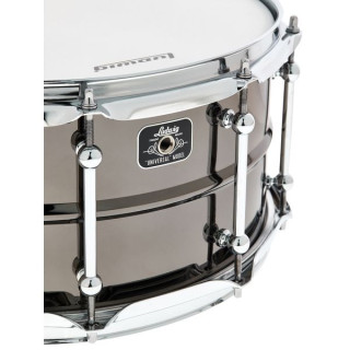 Малый барабан Ludwig LU6514C 14"x6,5" Univers.Brass Ludwig LU6514C 14"x6,5" Univers.Brass