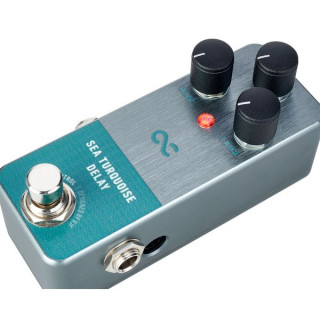 Одна контрольная LAG цвета морской бирюзы One Control Sea Turquoise Delay