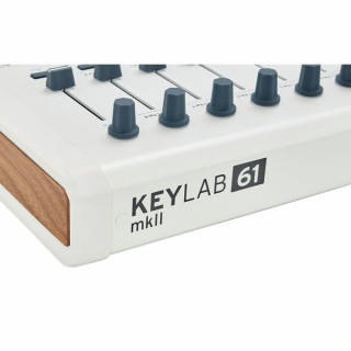 Arturia KeyLab MkII 61 белый Arturia KeyLab MkII 61 White