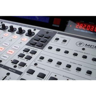Mackie Control Universal Pro Mackie Control Universal Pro