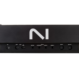 Native Instruments Kontrol S88 MK3 Набор №601323 Native Instruments Kontrol S88 MK3 Bundle №601323