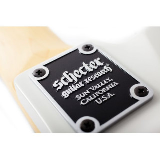Электрогитара Schecter Demon 7 Vintage White