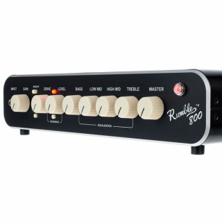 Грохот крыльев 800HD Fender Rumble 800HD