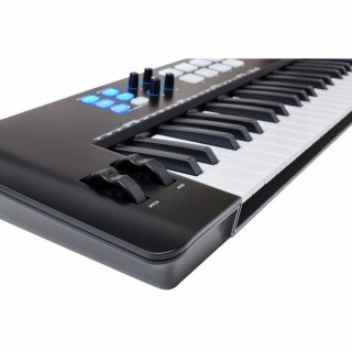 Alesis V49 MKII Alesis V49 MKII